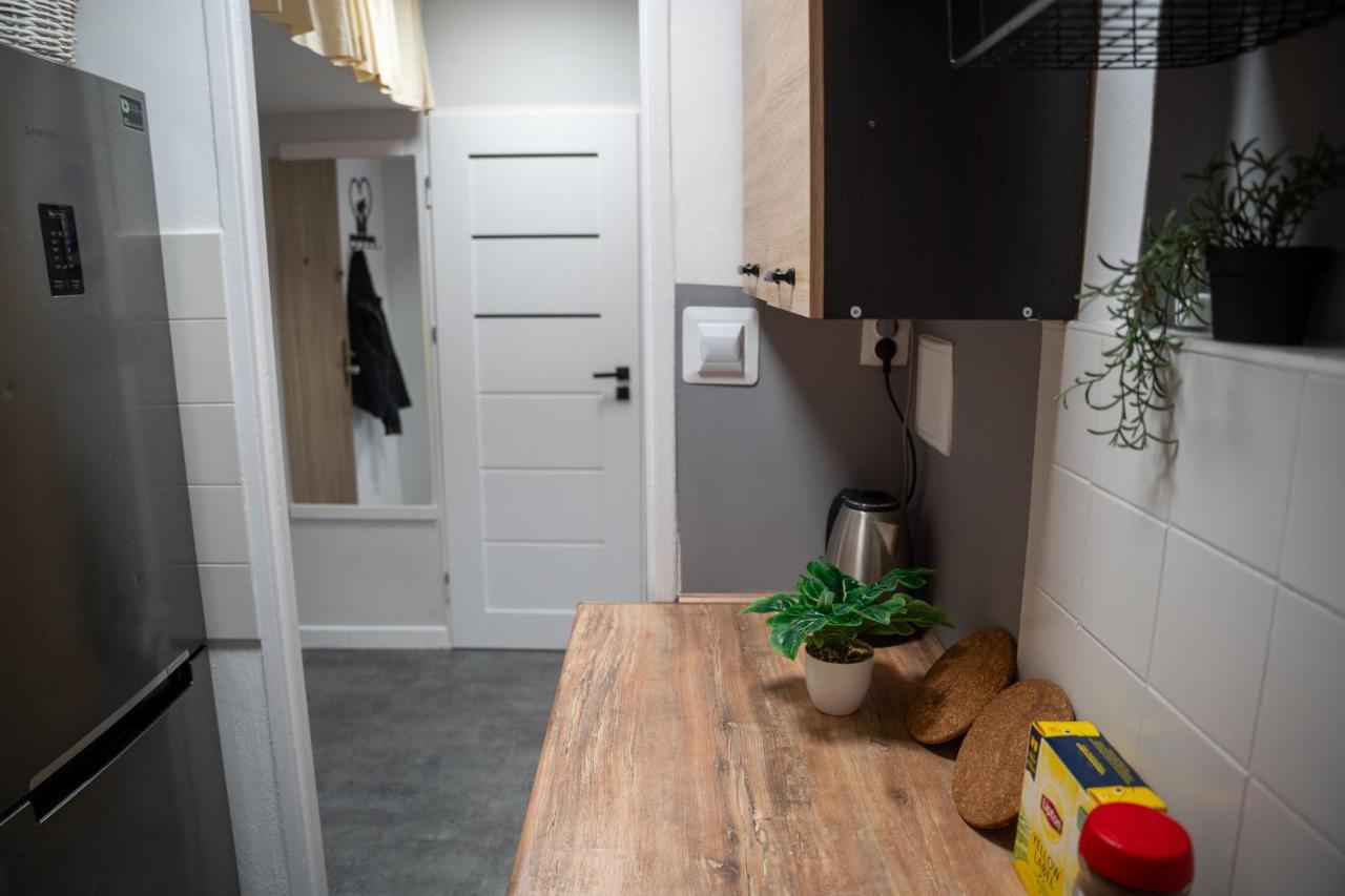 Metro Lux Home Apartment Varsovie Extérieur photo