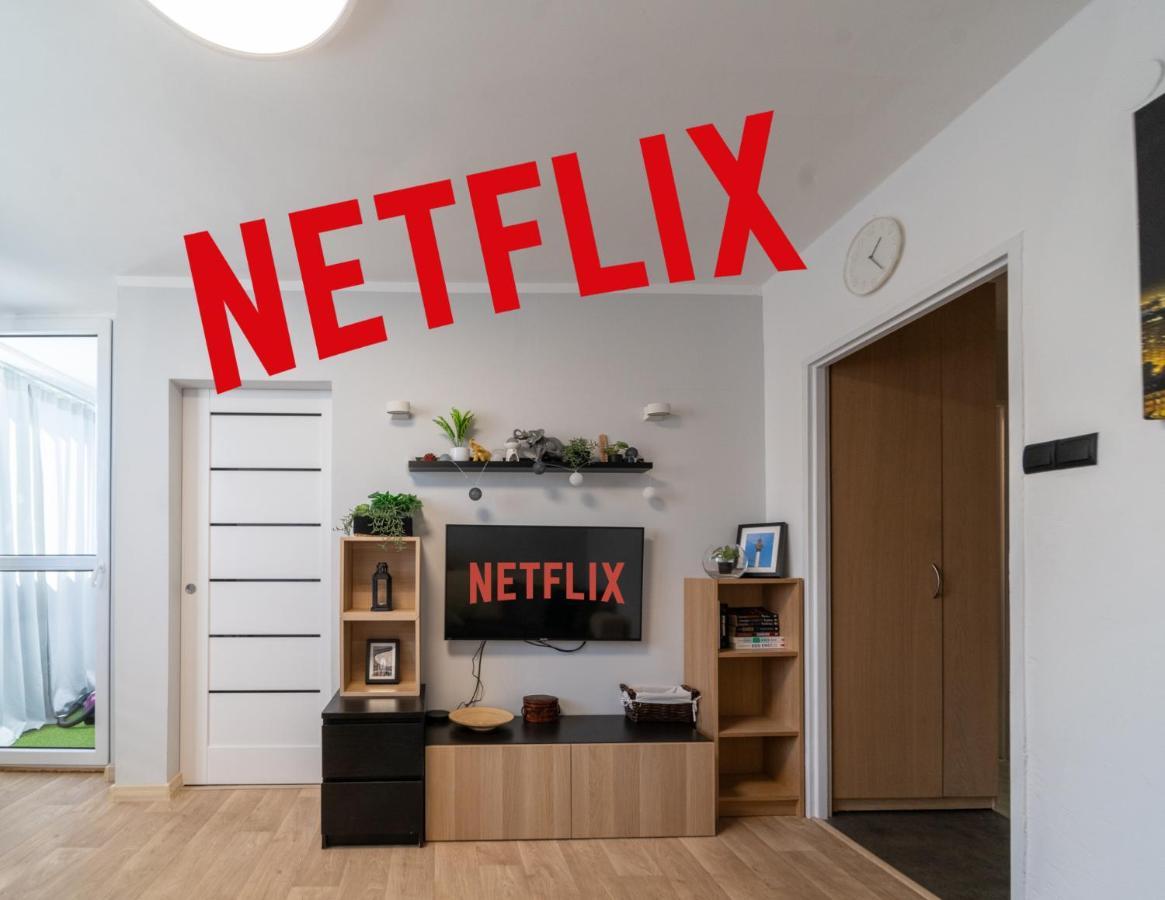 Metro Lux Home Apartment Varsovie Extérieur photo