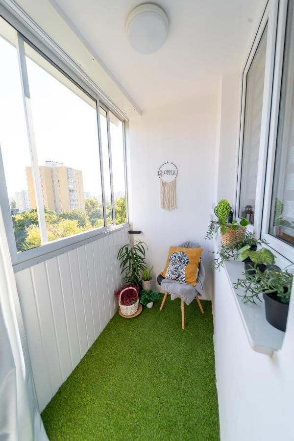 Metro Lux Home Apartment Varsovie Extérieur photo