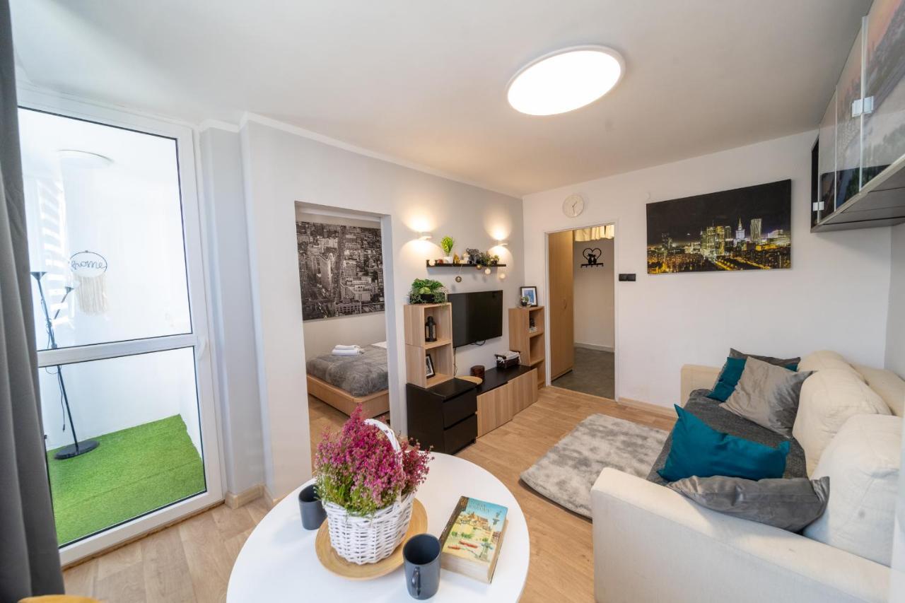 Metro Lux Home Apartment Varsovie Extérieur photo